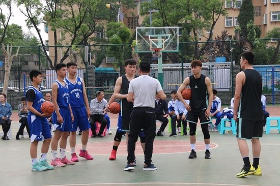 女性篮球爱好者适合的训练辅导方式_2
